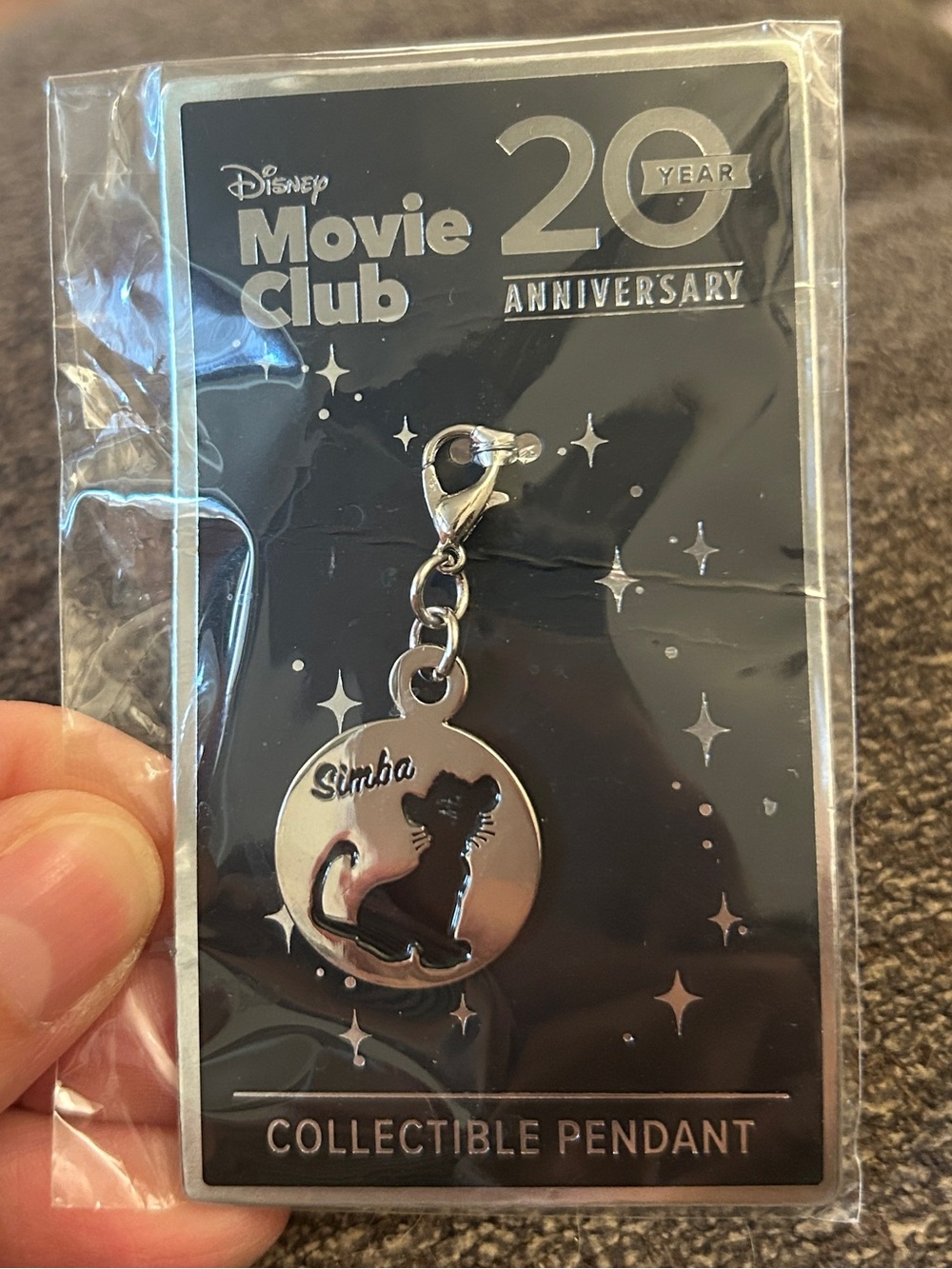 NWT Disney Movie Club Collectable Simba Pendant